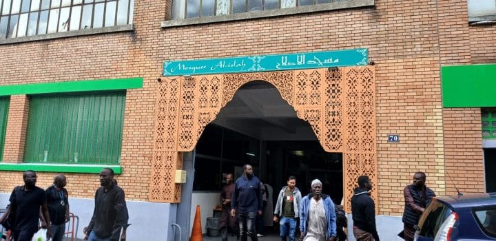 À Montreuil, l'inquiétude règne chez les musulmans après le dépôt d'une tête de cochon devant la mosquée